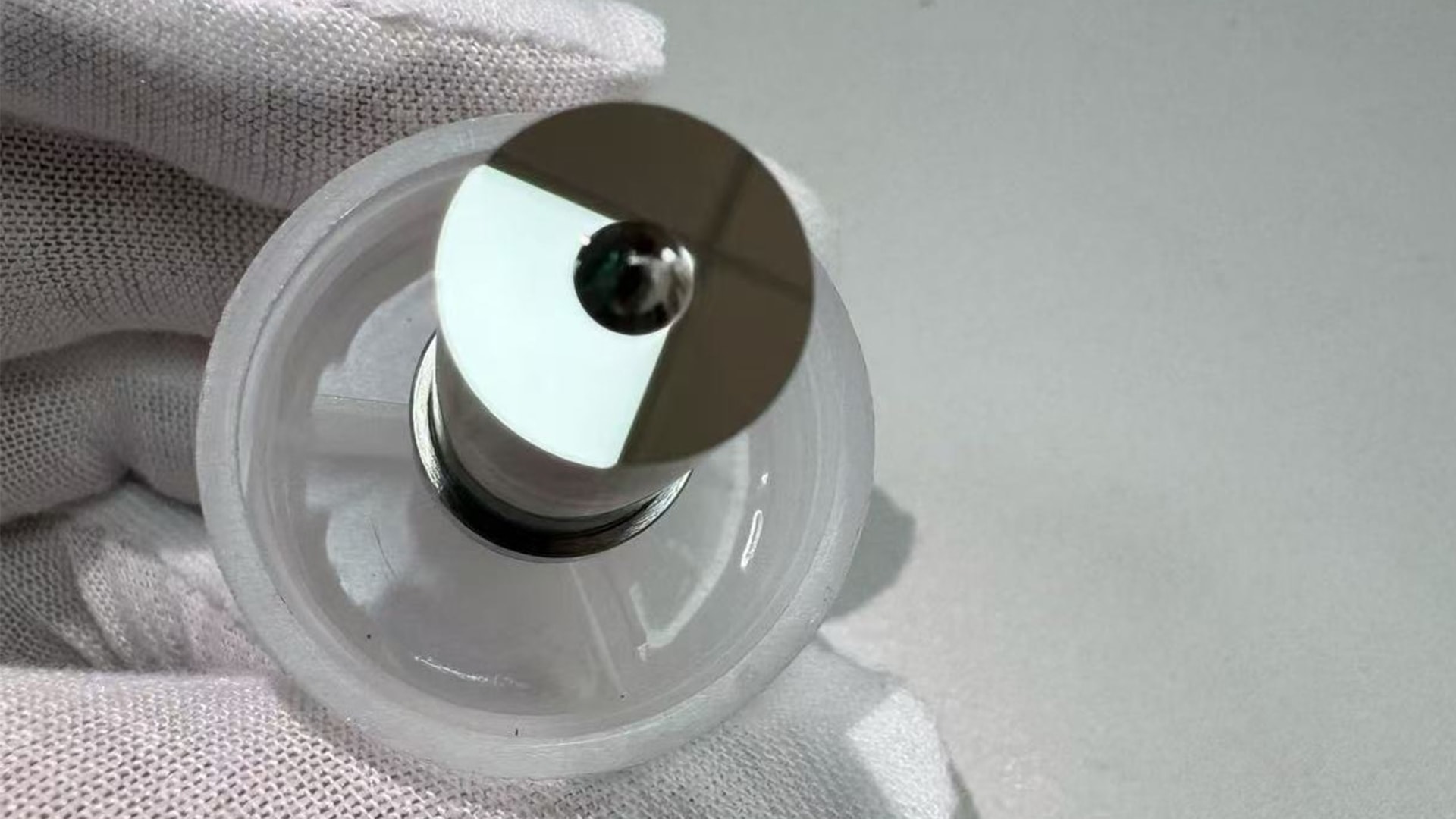 Mirror polished optical mold insert