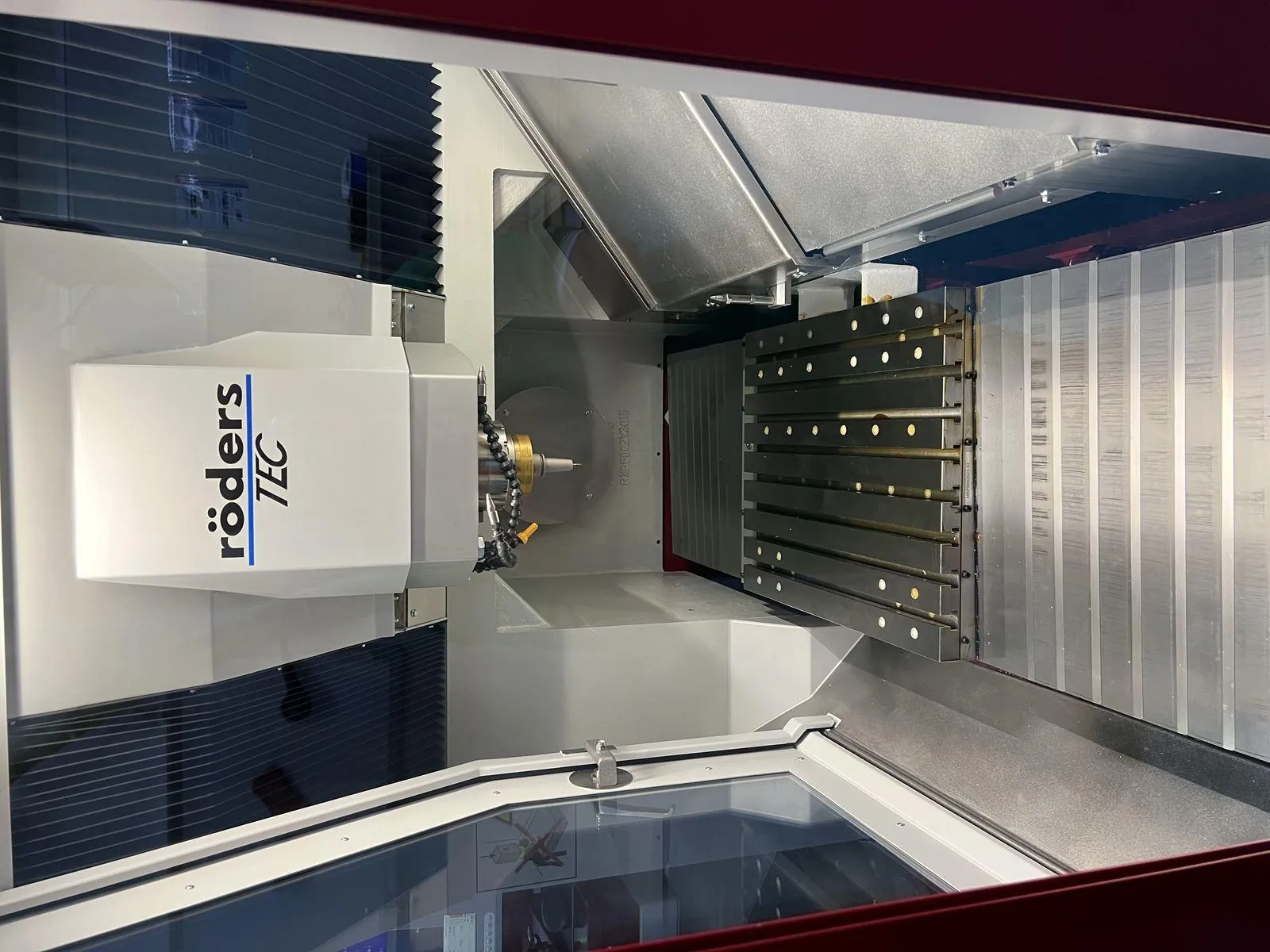 Röders machining center interior at YISHUN