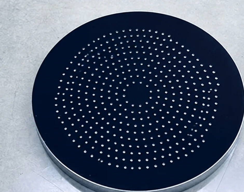 Round microstructure mold insert with dense precision features